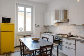 Piazza Concordia Apartment with Balcony, La Spezia